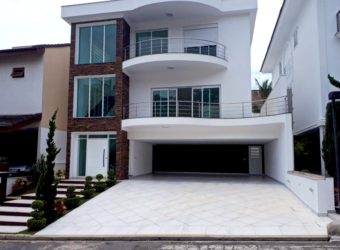 Casa de Alto Padrão em condomínio fechado 576m² – Jd. Hollywood – SBC