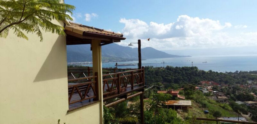 Casa em condomínio – Ilhabela